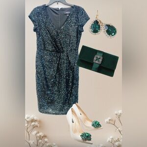 Ignite Evenings Sparkling Black/Green Mini Dress
